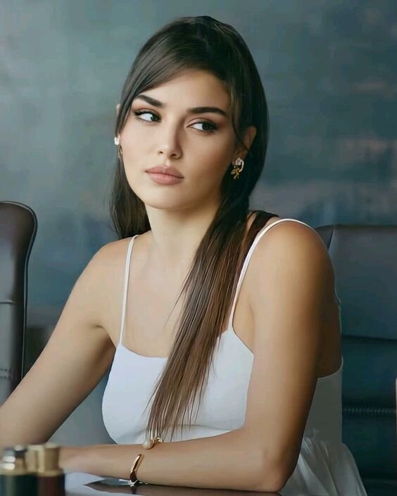 Кадр из сериала "Постучись в мою дверь"