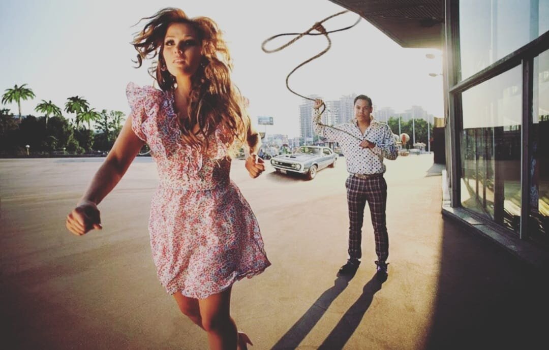 за некоторыми безобидными фразами могут скрываться моральные тираны