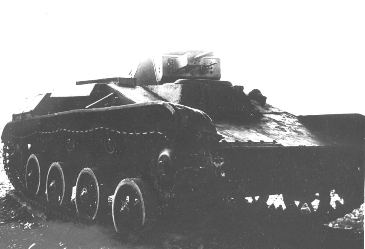 Танк "Малютка". Фото: фонд "Исторического архива Омской области".