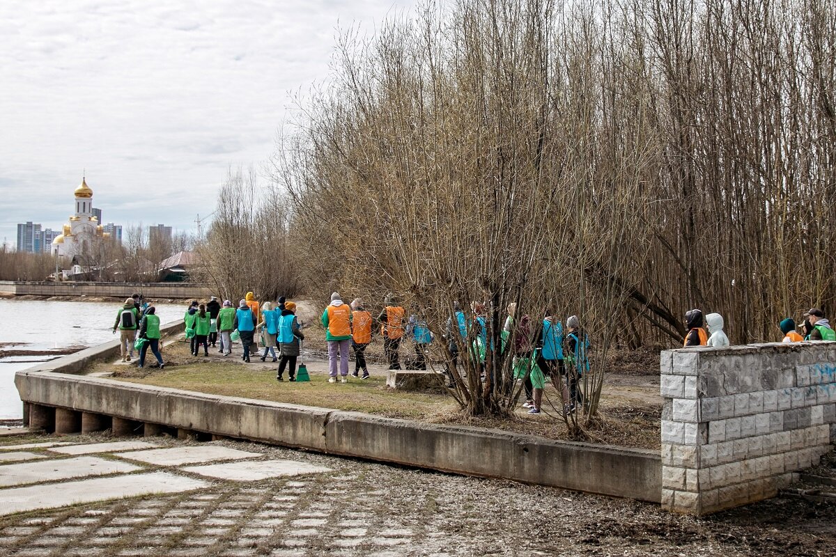    В Сургуте проведут уборку у водоемов