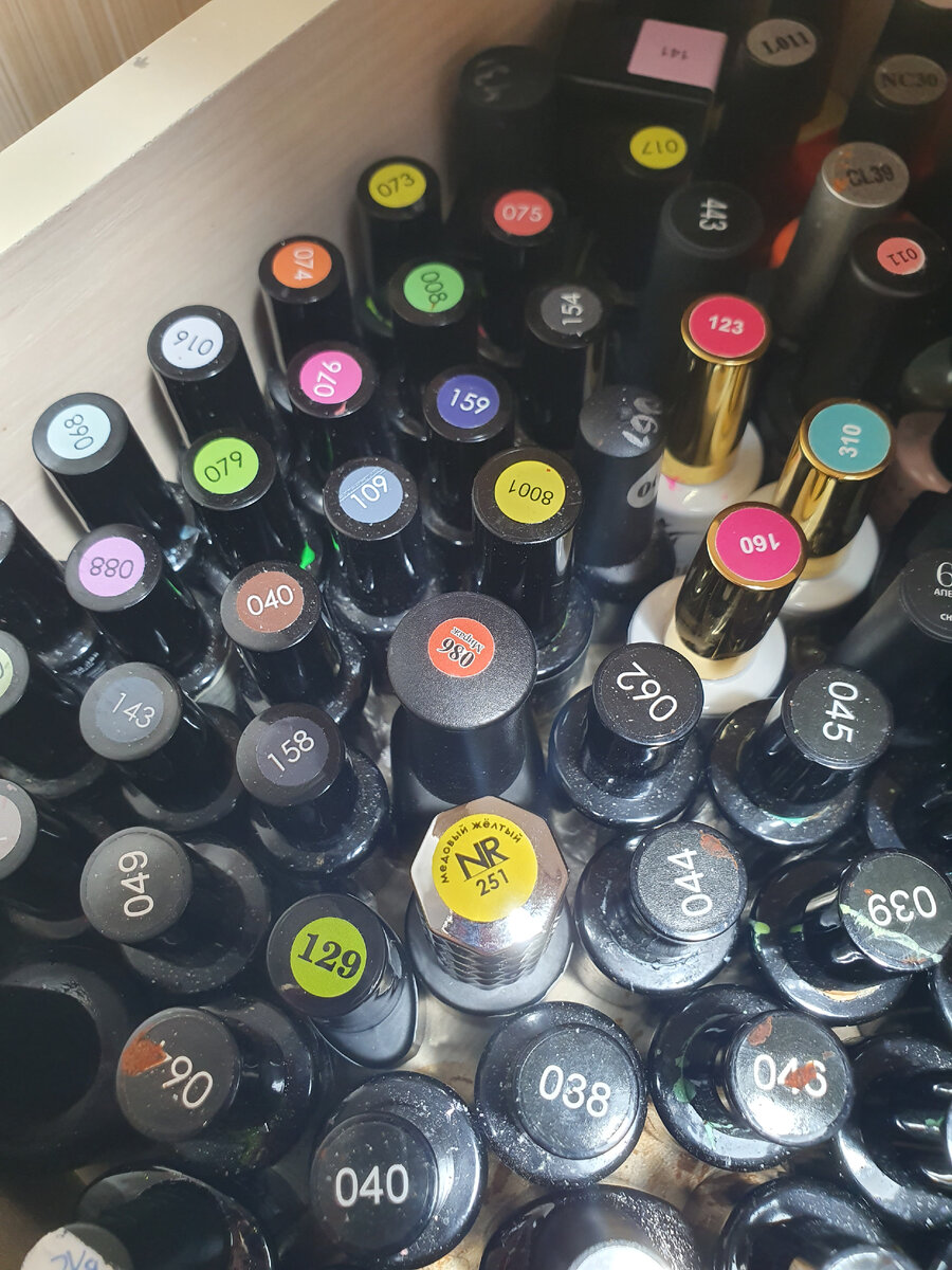 всё это гель-лаки