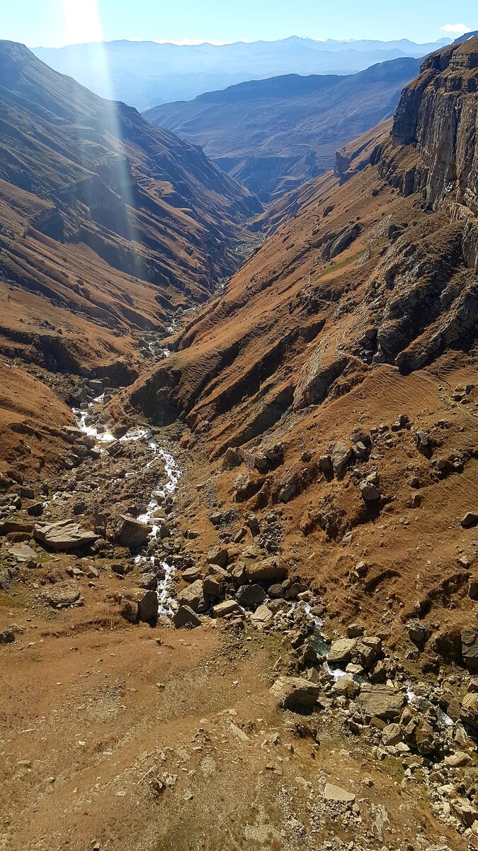 Надежная, стабильная гора. 