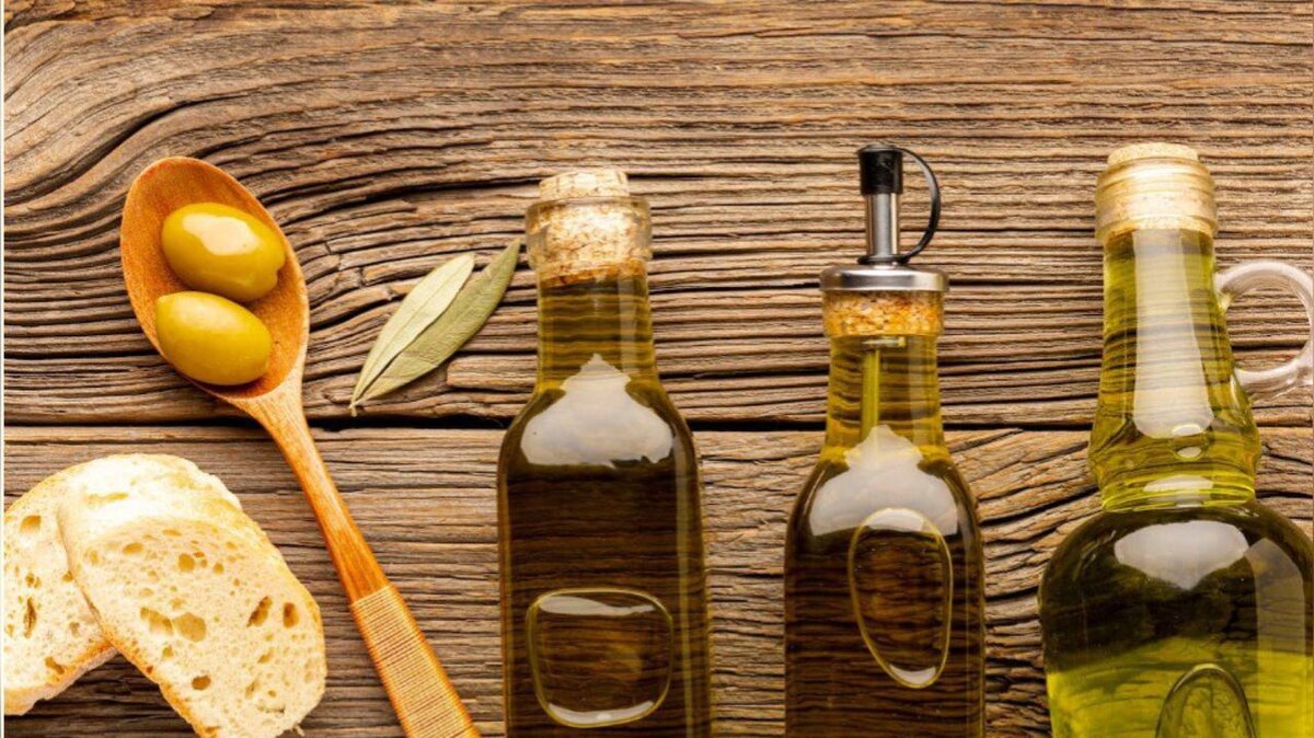 Различные виды растительного масла могут использоваться для различных видов приготовления пищи