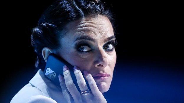    Елена Исинбаева.