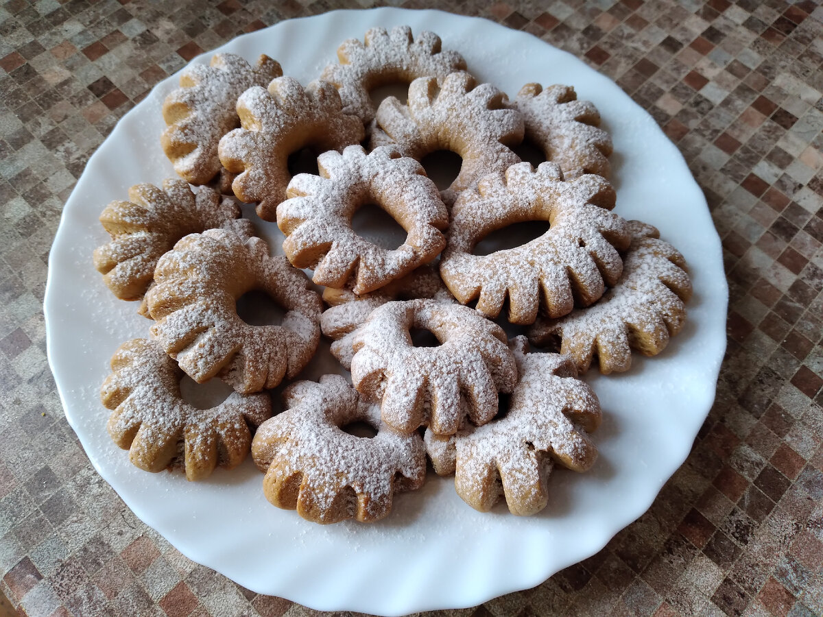 Медовое печенье с корицей