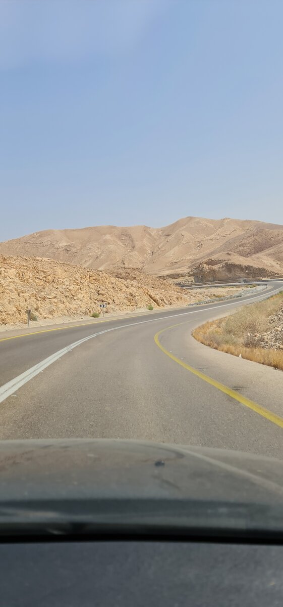 Израиль Жаркая пустыня.