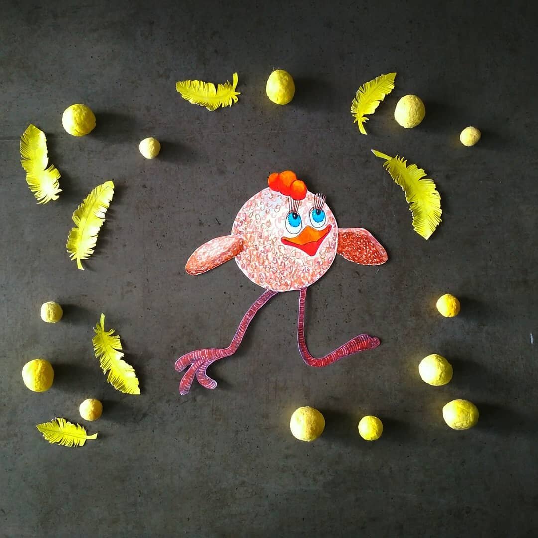 
Что будет интересно, полезно, о птицах, о добре, о любви и заботе..?
⠀
🔶Конечно, всем известная сказка Ганса Христиана Андерсена "Гадкий утёнок"😍. В детстве я не слышала сказку из книги, но видела советский мультфильм об утёнке. Очень впечатляющая сказка и образы:"ну, за что же вы так с утееенкооом❗️😭😭😭" Рыдала, негодовала, переживала и жаждала справедливости ❤️.
⠀
Мультфильм длинный. Для 3леток не подойдёт. Но начиная с 5 лет на ура👍.
⠀
Возможно будут у ребенка вопросы при просмотре мультфильма, непонимание - будьте рядом, чтобы объяснить или просто вместе посочувствовать утёнку. Иногда надо просто вместе смотреть мультфильм и всё, просто вместе❤️.
⠀
🔶Ещё один мультфильм, который покажет добро, заботу, взаимовыручку и при этом реальную жизнь перелетных птиц - это "Оранжевое горлышко"😍. Жизнь куропаток и жаворонков в дикой природе с уроками добра и милосердия. Без громких слов, без поучений и внушений. Просто жизнь птиц. Но на её примере дети воспитывают душу❤️.
⠀
Мультфильмы шикарны и подходят для СЕМЕЙНОГО просмотра.
Приятных выходных❤️🙏.