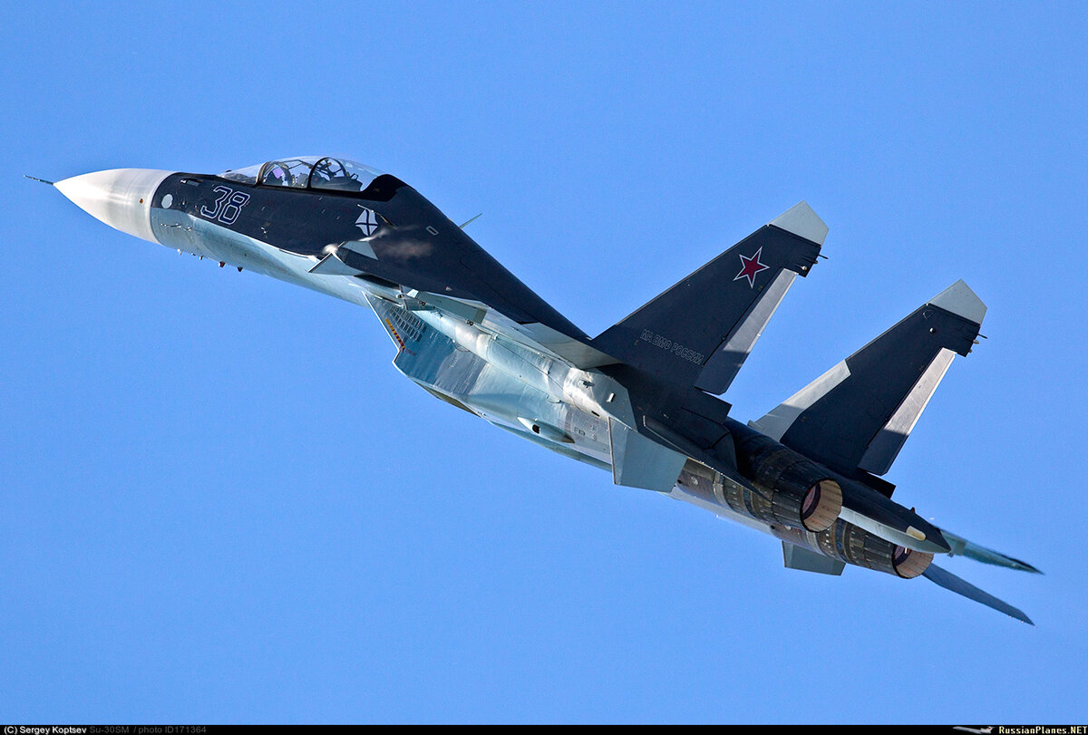 Фото с сайта https://russianplanes.net/id171364
