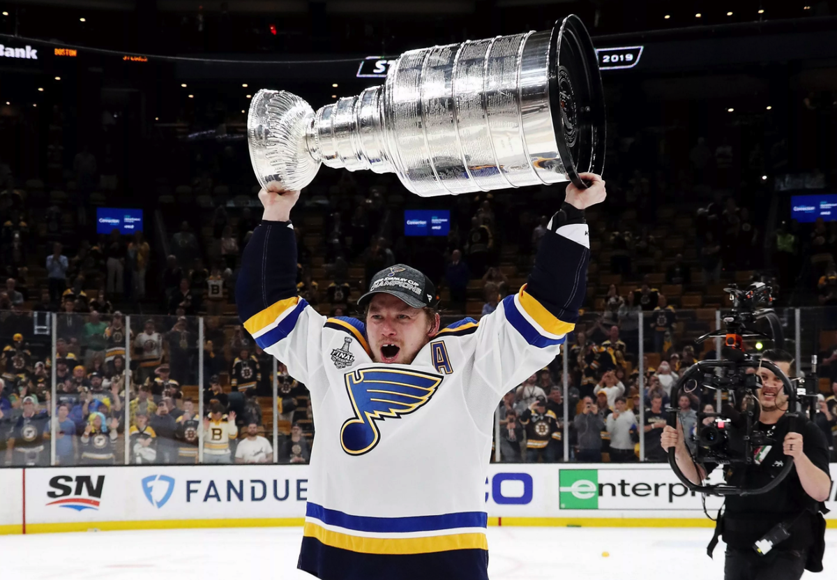 В этой команде играют двое наших. Кто они узнаете, если дочитаете до конца. Фото с открытых источников на Яндекс.картинки