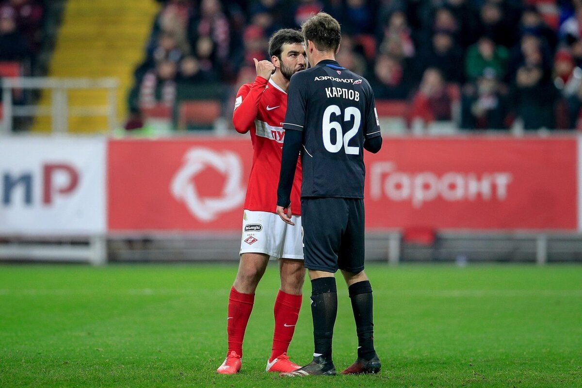 Капитан "Спартака" Георгий Джикия (слева). Фото - ФК "Спартак".