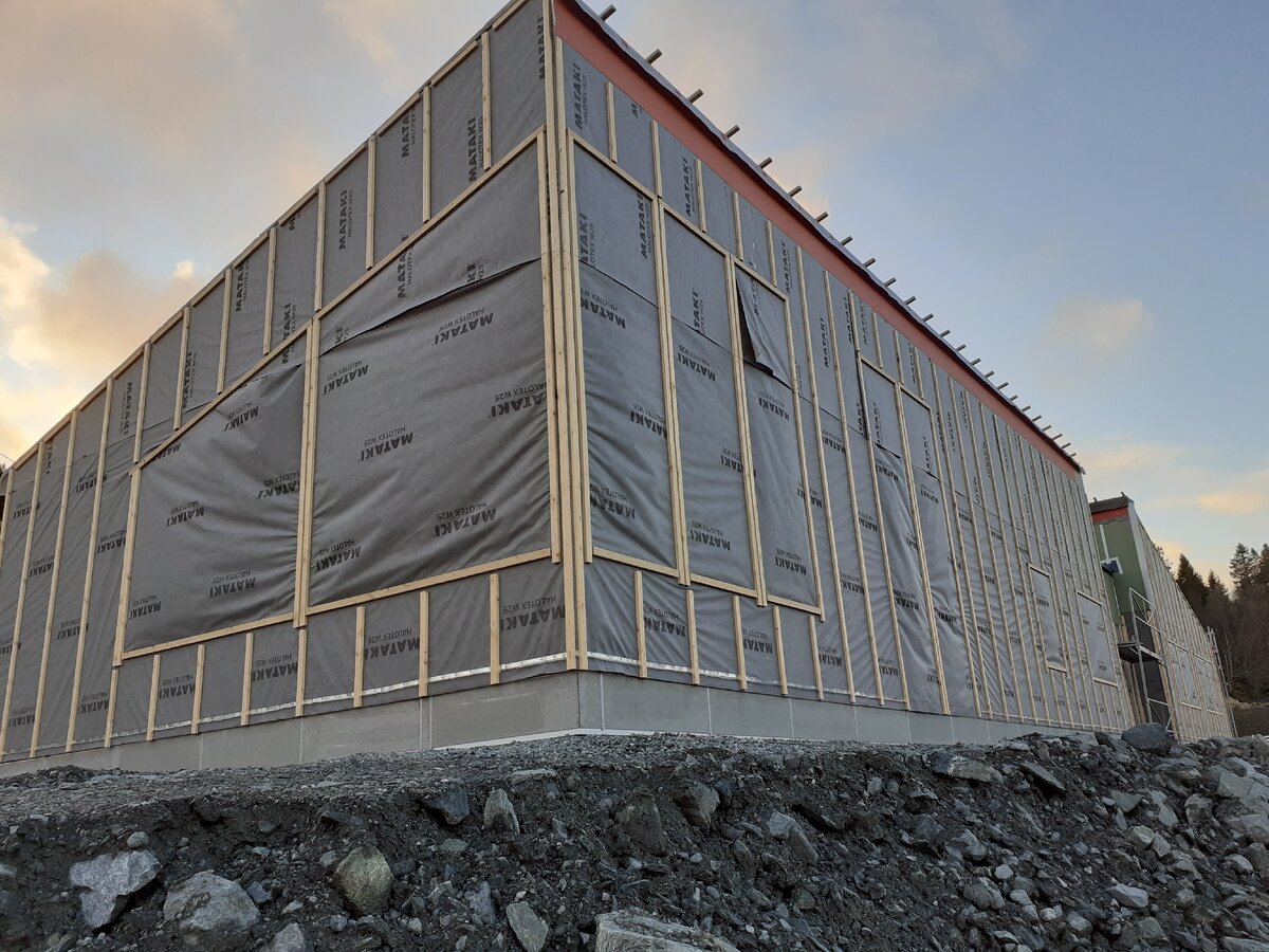 Строящийся дом. Фото автора.