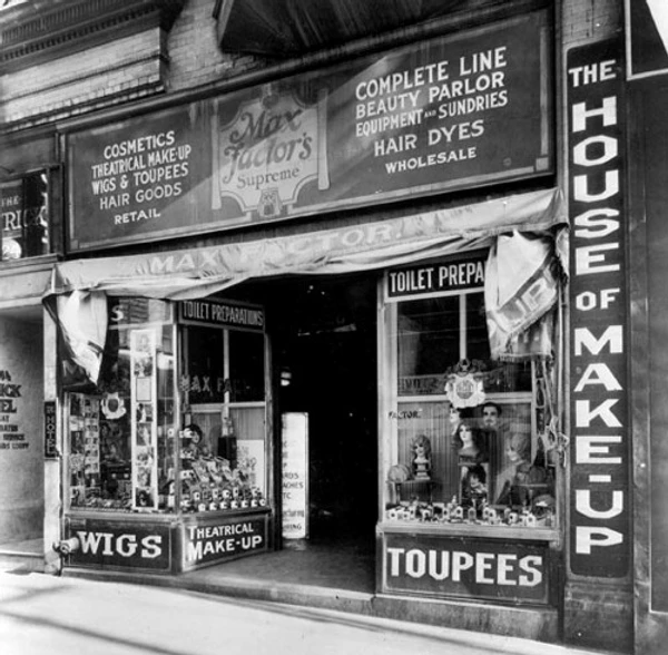 Магазин Макса Фактора 1920-е годы