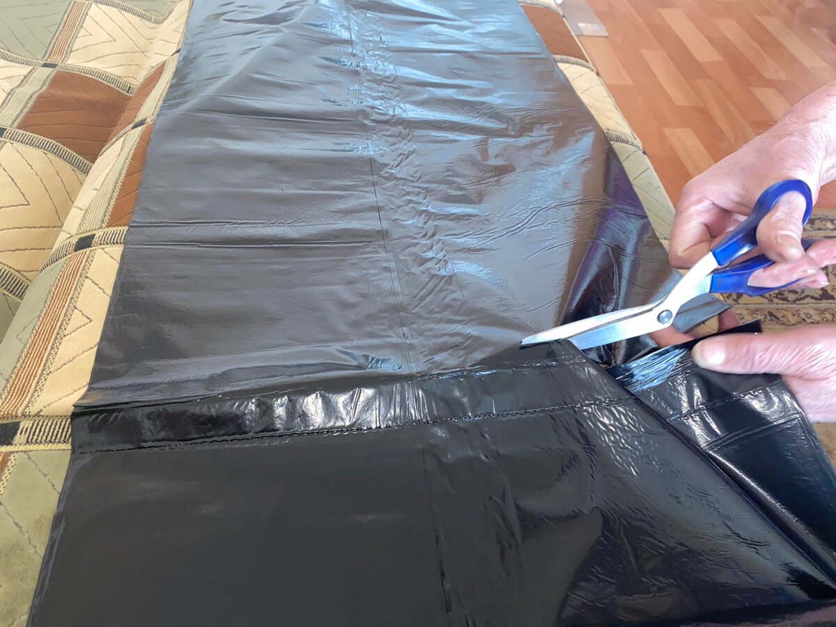 Тот самый большой черный мешок для мусора