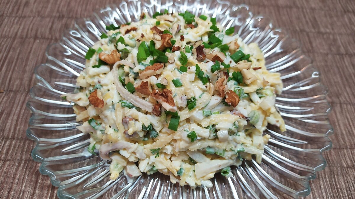 салат с кальмарами консервированными и рисом | Дзен
