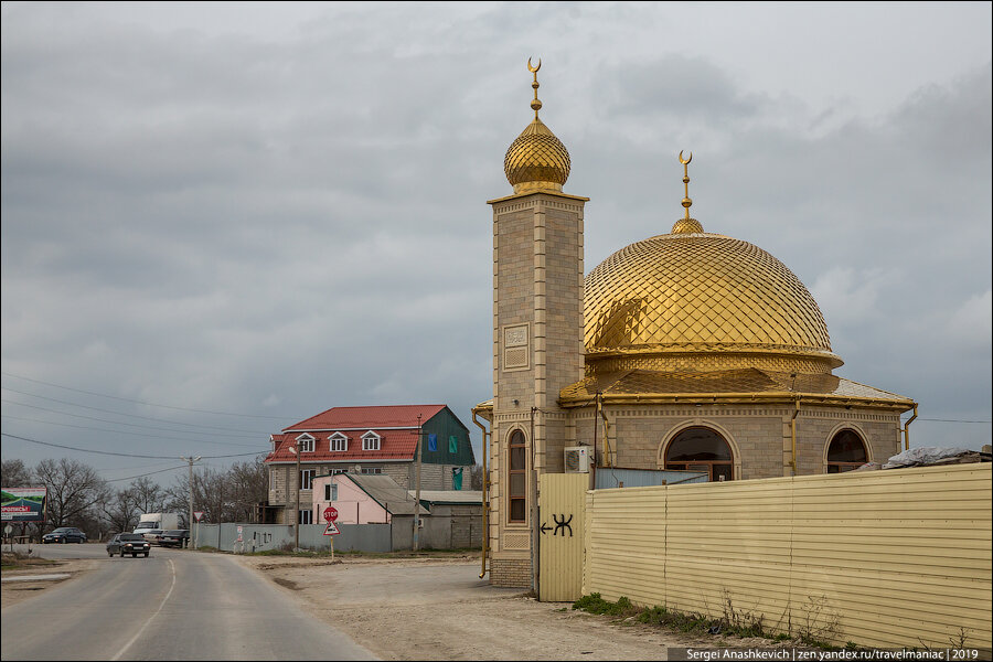 Как выглядит сейчас Хасавюрт - город, в котором подписали мир в первой чеченской войне 24 года назад (плохо выглядит)
