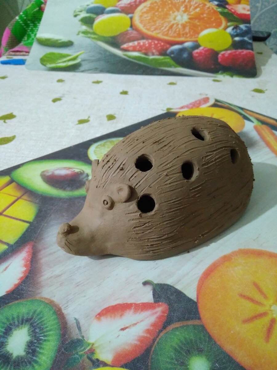 Карандашница "Ежик" из глины