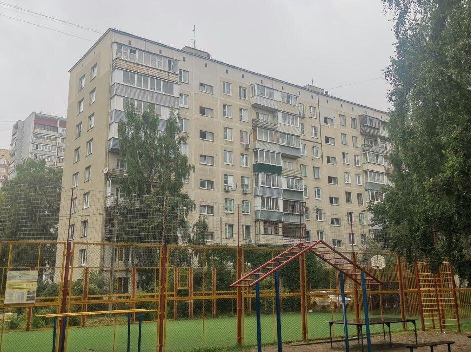 Фасад дома серии 1-515/9М