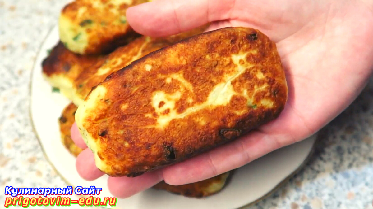 Картофельные котлеты из пюре с сырной начинкой