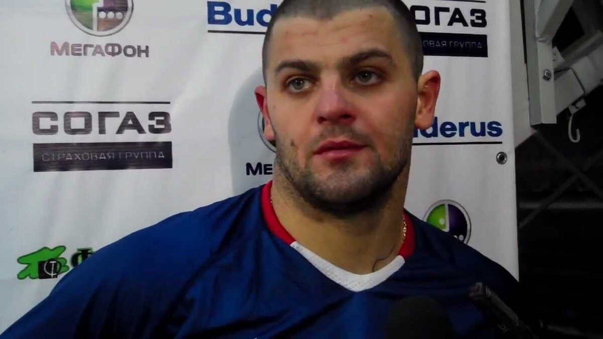 Александр Радулов