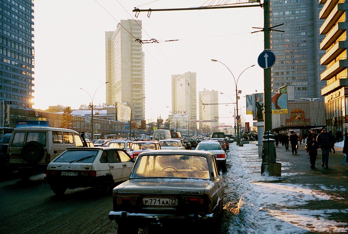 москва улица в 2000 году