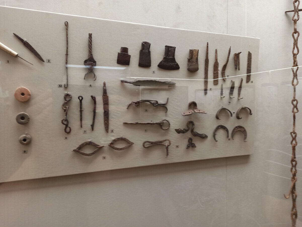 скифы сарматы аланы. сарматское вооружение. что представляло собой вооружение сарматов. оружие сарматов. оружие скифов и сарматов.