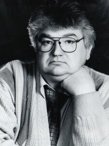 *

Евгений Львович Марков [26 сентября (8 октября) 1835 — 17(30) марта 1903] — русский писатель. (67)
185 лет со дня рождения

Алексей Иванович Свирский [26 сентября (8 октября) 1865 — 6 февраля 1942] — русский писатель. (77)
155 лет со дня рождения

Фрэнк Герберт (Frank Herbert) [8 октября 1920 — 11 февраля 1986] — американский писатель. (65)
100 лет со дня рождения

Андрей Донатович Синявский (Абрам Терц) [8 октября 1925 — 25 февраля 1997] — русский писатель. (71)
95 лет со дня рождения

Сергей Анатольевич Щербаков [8 октября 1960] — русский поэт. (60)
60 лет со дня рождения