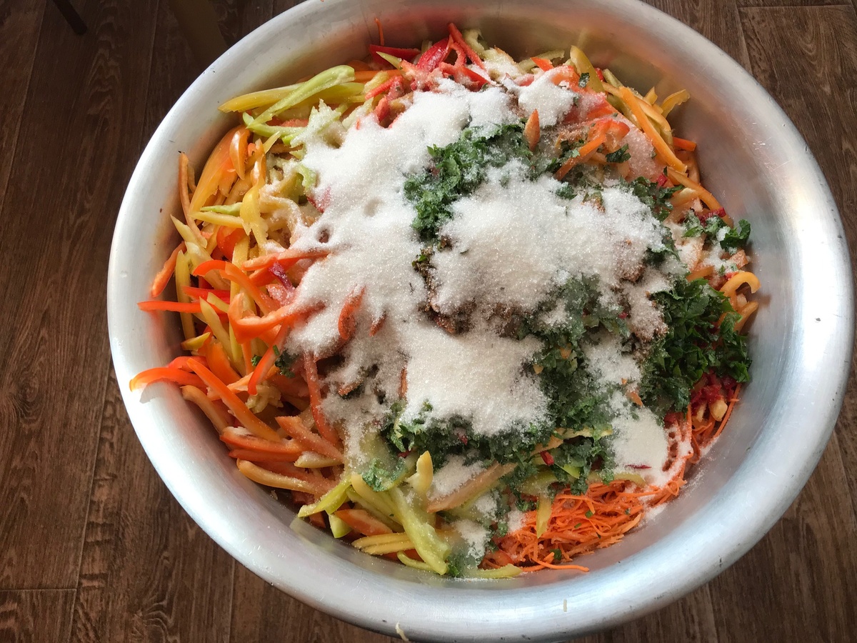 Сахарок и зелень, и чеснок