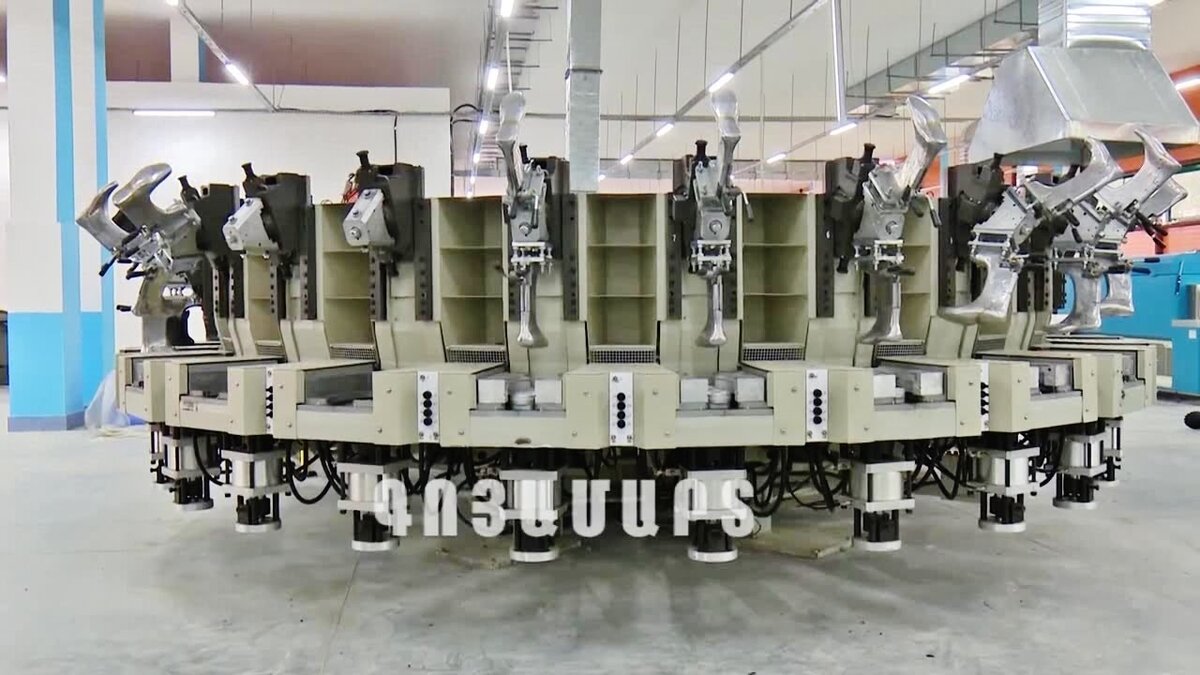 Источник: https://www.youtube.com/watch?v=Oyej1YElEWM