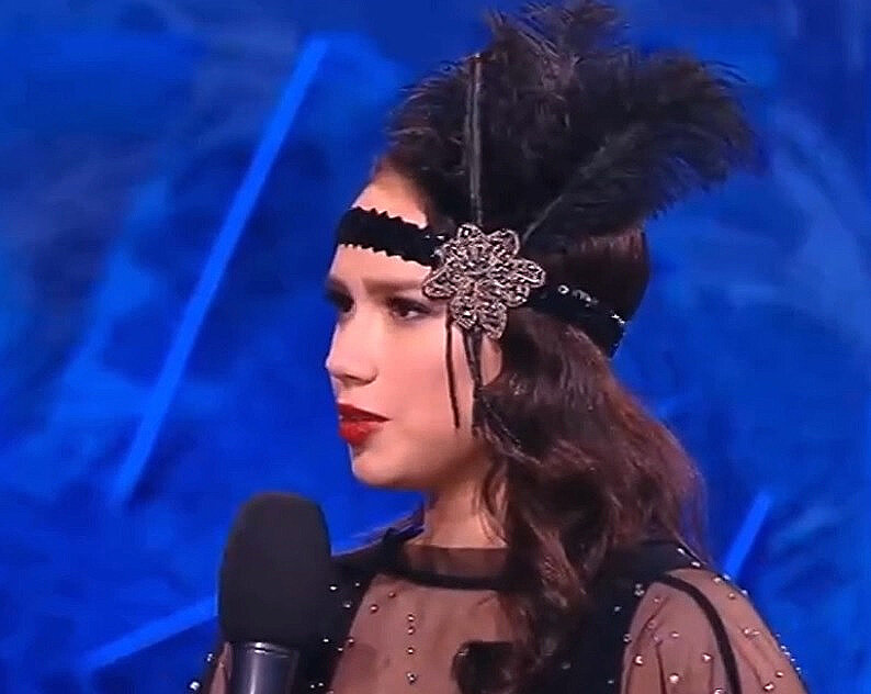 Алина Загитова в "Ледниковом периоде" с улыбкой о серьезном