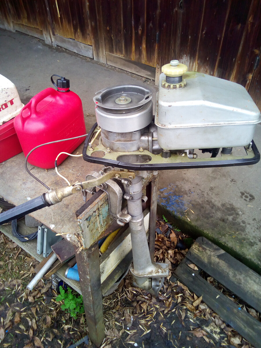 "Раздетый" Салют