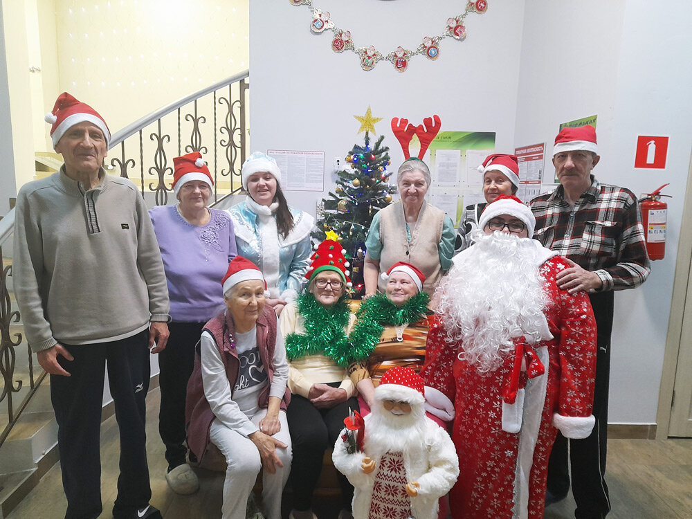 Новый год в пансионате для пожилых "Троицк"