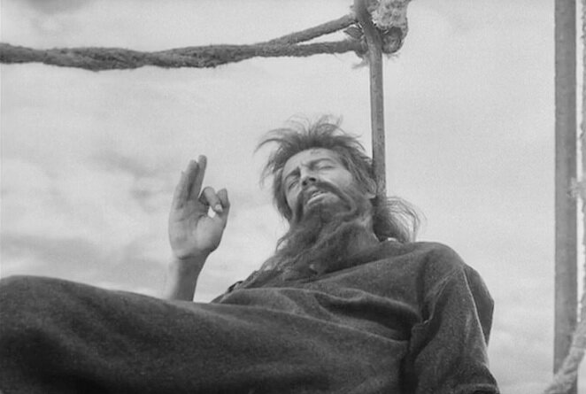 Кадр из фильма Симеон-пустынник, 1965