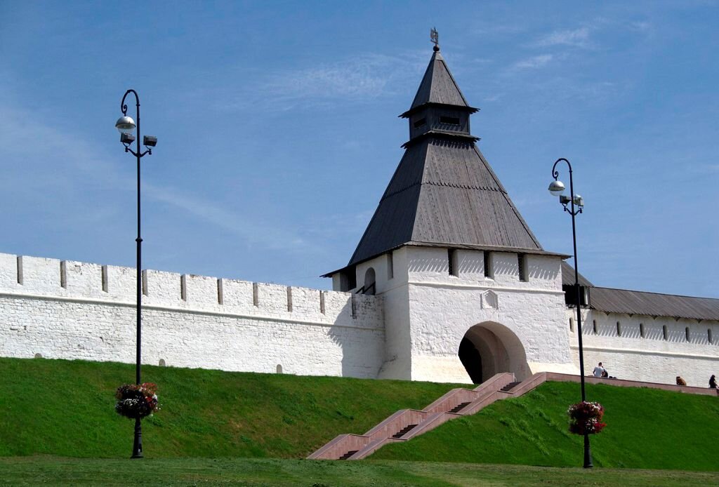 Башни казанского кремля фото Что посмотреть в Казани? Все о Казанском кремле. Ezzzhova Eat&Go Дзен