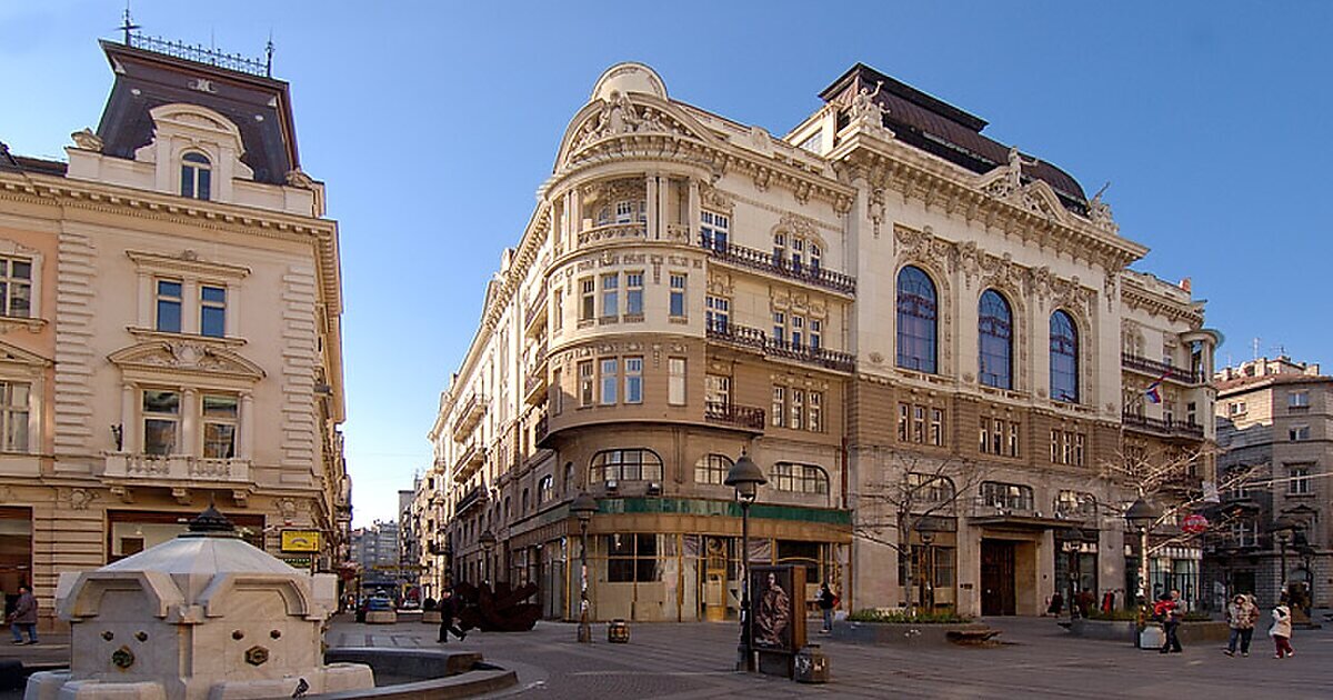 Улица Князя Михаила — главная пешеходная улица Белграда. Располагается в районе Стари-Град