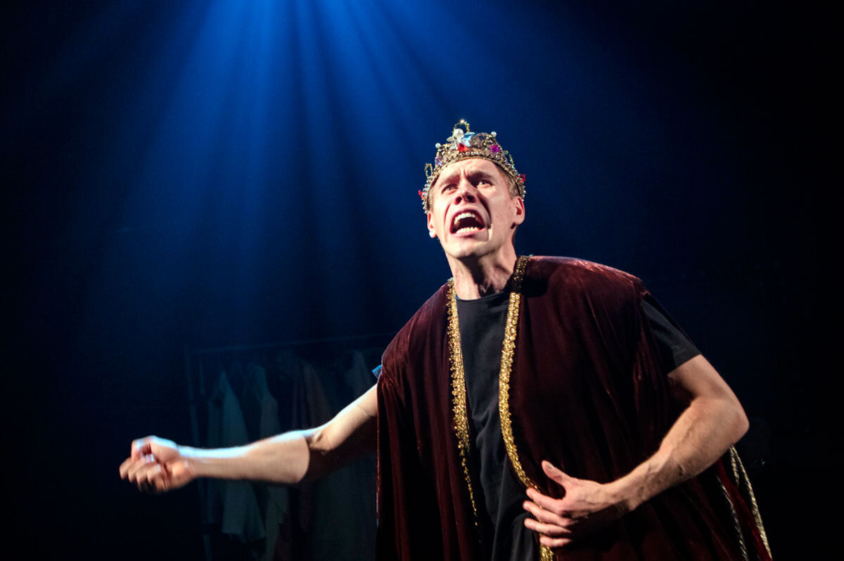 У нарцисса есть только нарцисс