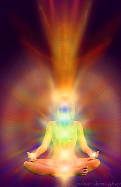  В прошлой статье мы говорили о том, что такое энергетические связи. Пожалуйста, внимательно прочитайте его, прежде чем перейти к этой статье, иначе мы не поймем.Теперь я хочу описать, как мы избавляемся от лишних энергетических связей. Почему мы должны это делать? Как гласит старая пословица - осла убивали сто раз. Таким образом, хотя только небольшая часть нашей энергии, которая течет к людям в нашей жизни, течет вместе, она может составлять 10% или даже больше от нашего общего уровня энергии. Худшие мысли приносят отношения неудовлетворенными, разочарованными. Если с тобой кто-то порывает, ты делаешь ему жалкие мысли, ты хочешь, чтобы все было как раньше. И с этим желанием вы постоянно посылаете одно и то же желание, сто раз, тысячу раз в день, и это огромное количество энергии. Вот почему люди так устали и устали после перерывов. После каждого отчуждения и с человеком, который был частью нашей жизни, мы должны разорвать связь с ним. Как узнать в этой статье.В начале даже упомянуть статью , посвященную « Zapuzovacích» прелесть « „что поможет отогнать жизнь нежелательного человека , а затем“ Ритуал Space прощения », которая помогает простить некоторые человек , которые нам больно, и это отпустить. Это хорошо сделать вместе с отрывом энергетической связи.Расслабляя свою энергетическую связь, расслабьтесь и упражняйте свой ум с помощью некоторых привычных упражнений. Сделайте глубокий вдох, закройте глаза, не разрезайте конечности. Поместите свой ум в состояние абсолютного спокойствия и пустоты, не думайте, не контролируйте его, позвольте ему свободно течь.Когда вы полностью успокоитесь, представьте себе человека, которого вы хотите забыть, с которым вы хотите разорвать свою энергетическую связь. Визуализируйте это очень четко и обратите внимание на энергетический туннель, ведущий от него к вам. Как это выглядит? Это широкий, узкий, толстый, тонкий? Свет сияет или облачно? Это чистый, грязный, жесткий, гладкий? Смотрите, наблюдайте, как течет поток яркой энергии. Какой ток? Сколько энергии течет между вами?Когда вы заметите все детали, попросите Вселенную и Ангелов избавиться от энергетических связей, полностью отдайте их в свои руки. Вы можете сказать что-то вроде:«Ангелы, Существа Света, я даю вам эту энергетическую связь, в которой я больше не нуждаюсь. Спасибо. " Затем представьте, как энергетическая связь отрывается от вашего тела и исчезает. Вы можете разрезать его невидимыми ножницами, вы можете разрезать его легким мечом или просто отсоединить его, как если бы он был на конце присоски, это зависит от вас. Трижды произнести:«(Имя заинтересованного лица) Я прощаю вас и освобождаю вас, теперь вы свободны, я свободен».Поблагодарите силы света и медленно вдохните и вдохните. Вы знаете, как вы становитесь немного легче, как будто что-то, что вы причиняли боль до сих пор, исчезло. Энергия перестала уходить. Вам лучше. Медленно открой глаза.В следующем разделе читайте о так называемом Великом Освобождении , то есть обо всех энергетических связях. 