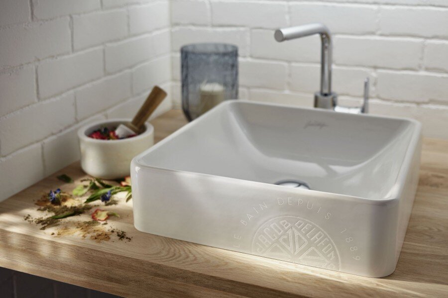 Раковина Jakob Delafon накладная на столешницу