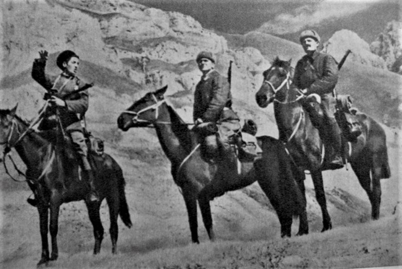 Как таджики воевали в Приэльбрусье с егерями из "Эдельвейс" в 1942-м