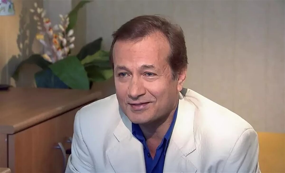 Андрею градову. Андрею градову