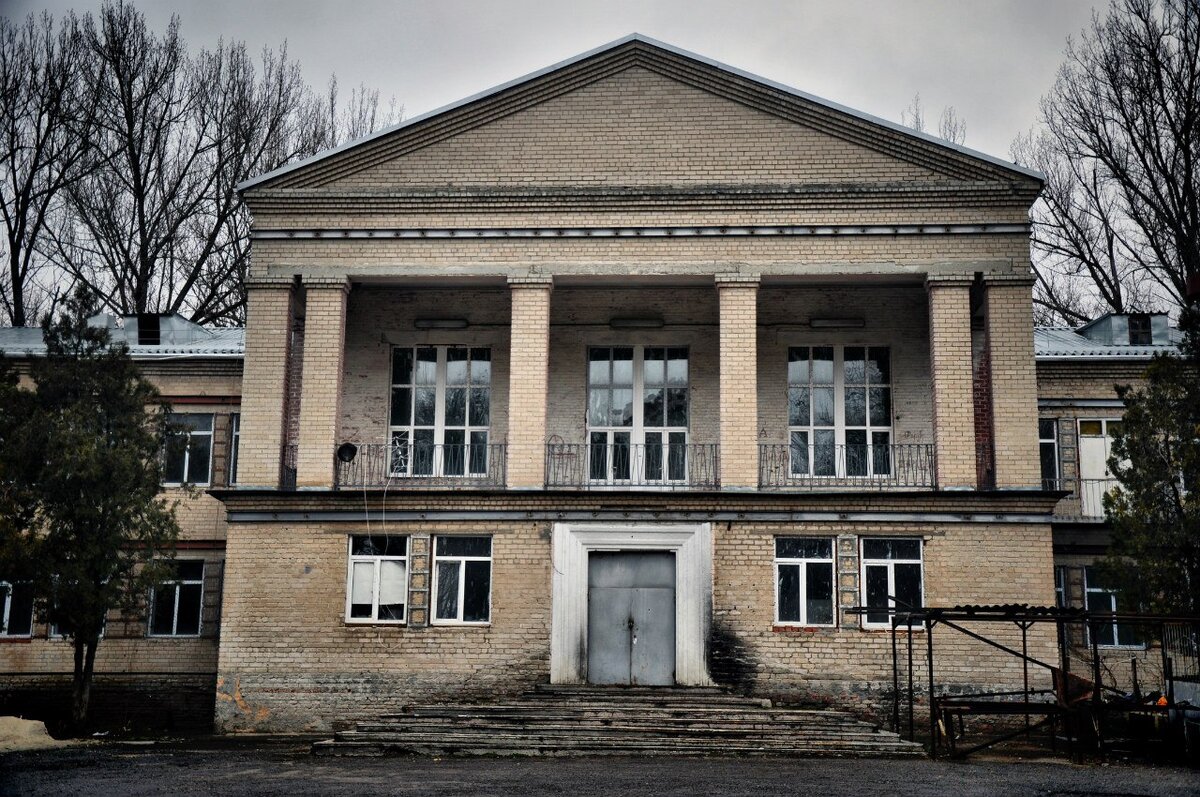 Лесная школа 74 ростов-на-дону. 44 школа ростов. Школа 104 ростов. Школа 74 ростов профиль. Ростовская-на-дону санаторная школа-интернат №74.