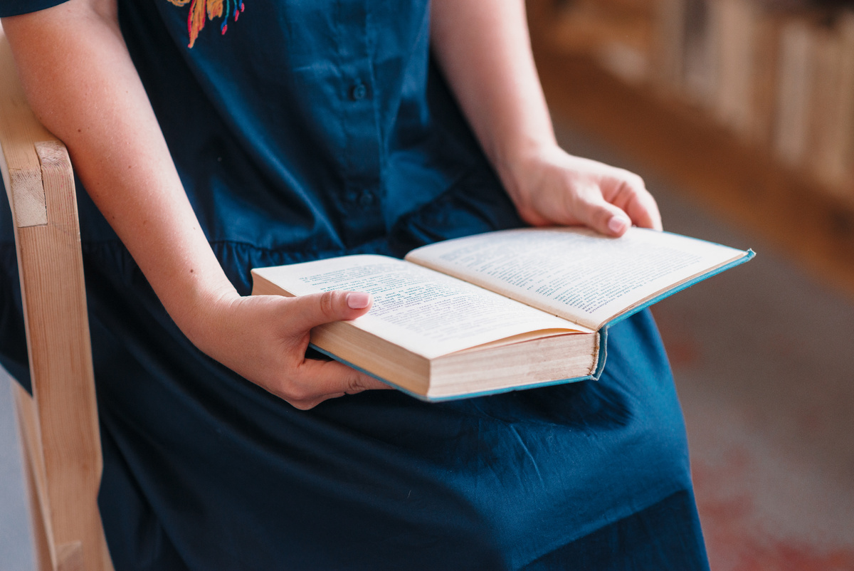 Но как вы отнеслись бы к мату, если бы встретили его, допустим, в учебнике по математике?  