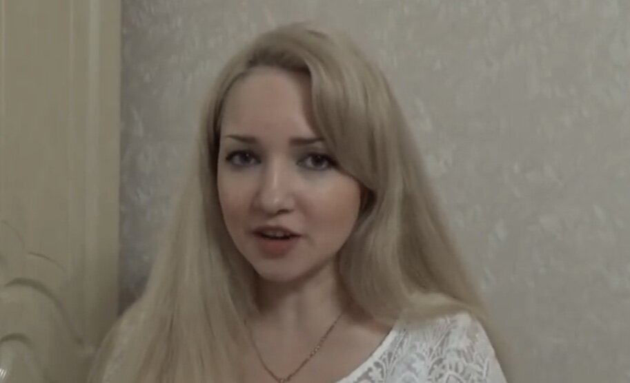 Так я выглядела когда начала снимать первые влоги 