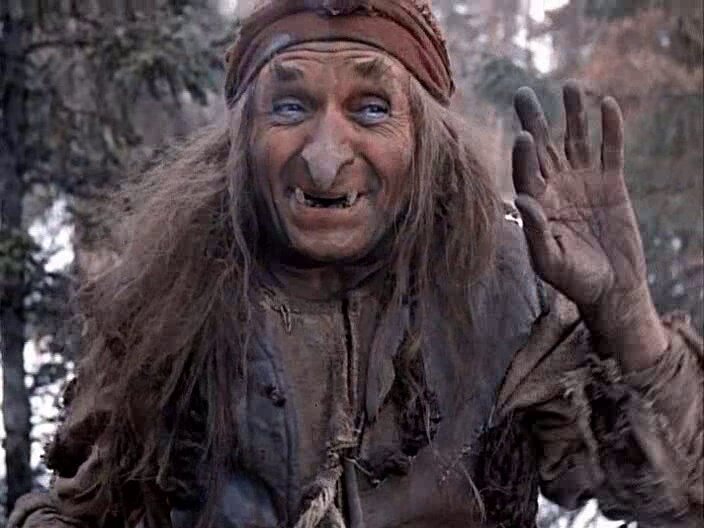 Георгий Милляр в роли Бабы Яги в фильмах"Морозко";иллюстрации из открытых источников(Яндекс-Картинки)