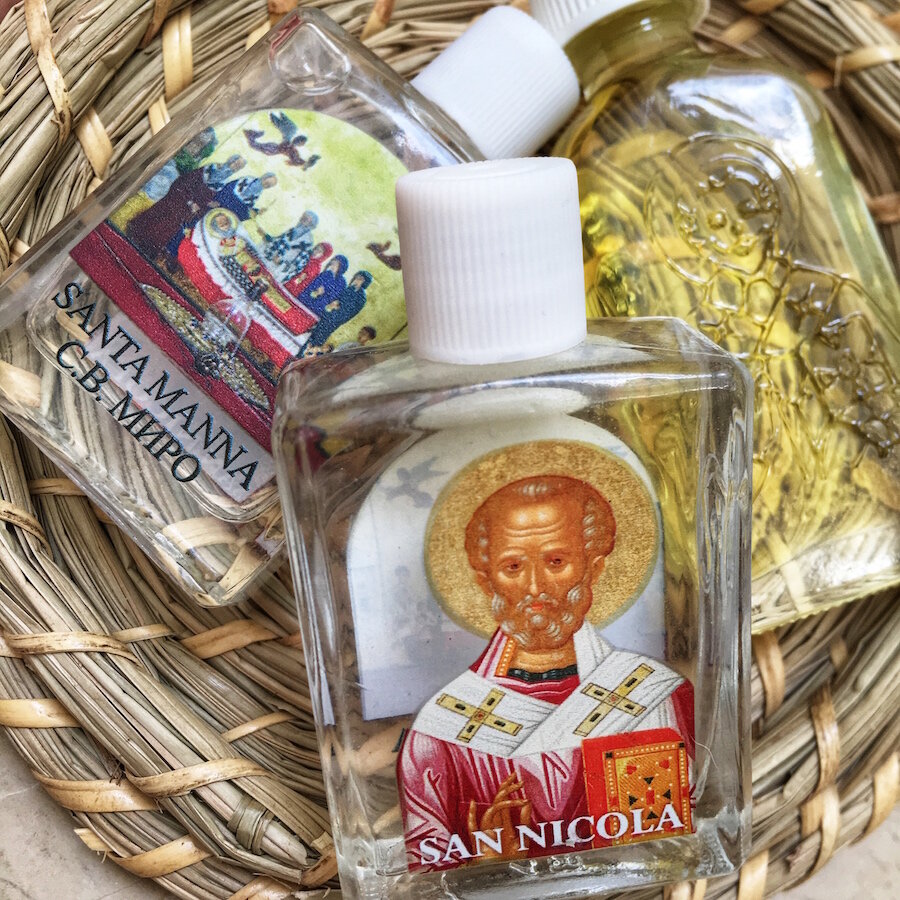 Миро и масло от Мощей Святителя Николая Чудотворца
