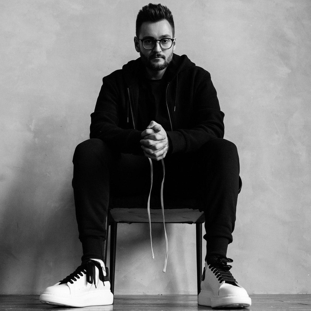 Из бедного наемника в предприниматели! На фото: Alex Rubanov