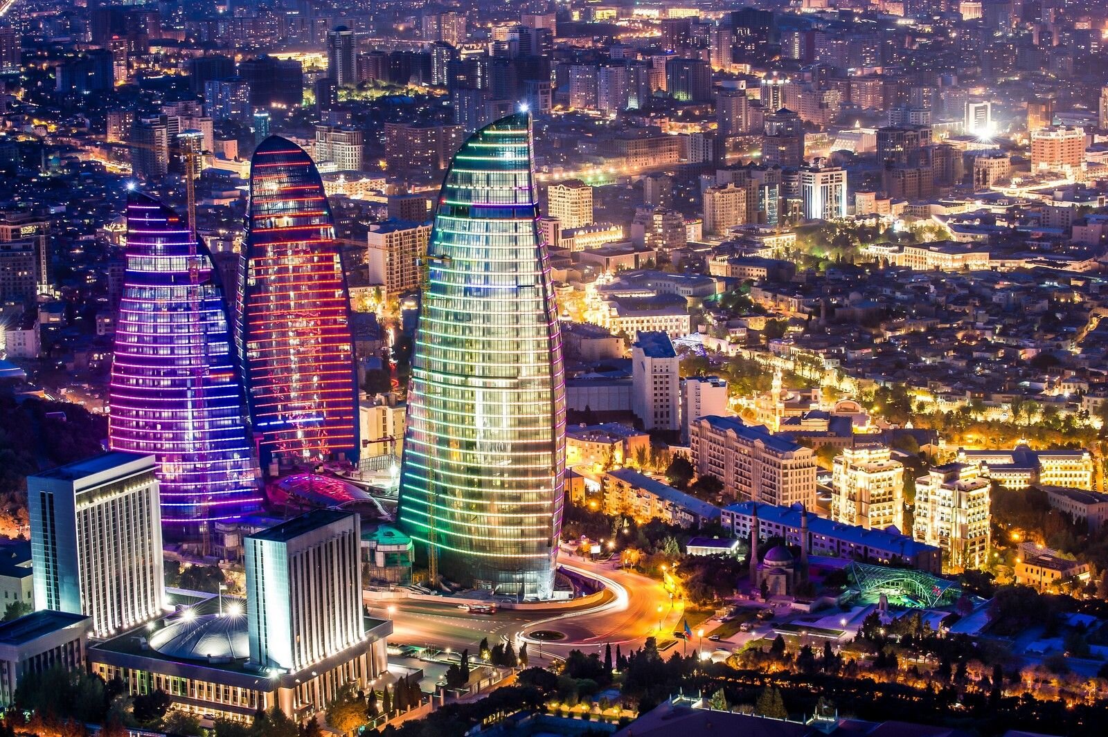 Почему Баку считают провинциальным городом?