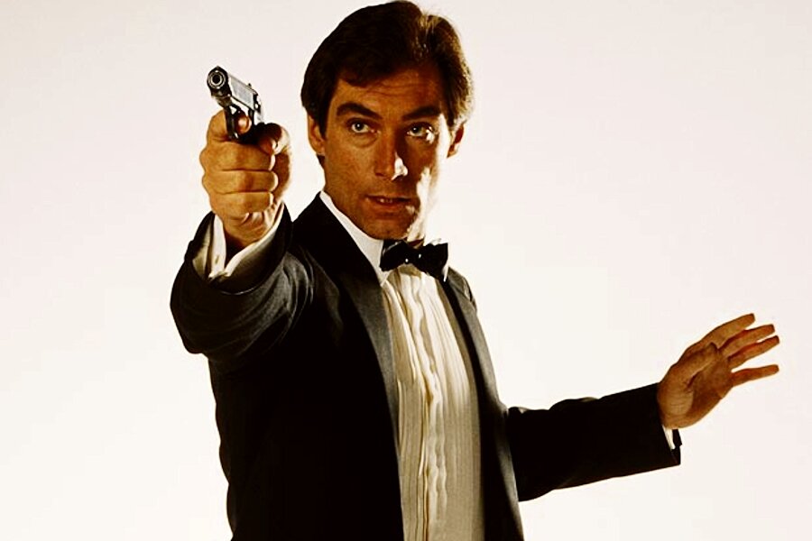 Тимоти Далтон в образе агента 007