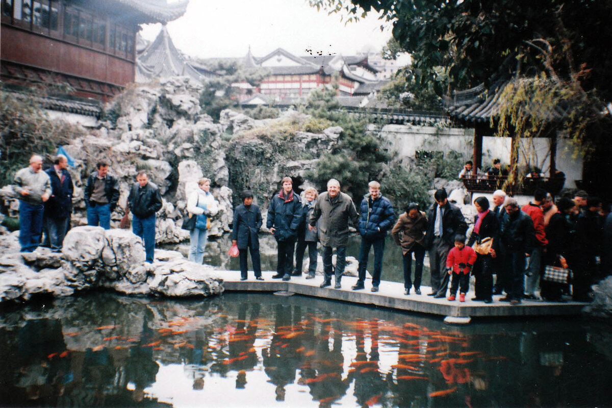 наша группа в Шанхае. Февраль 2002 год.