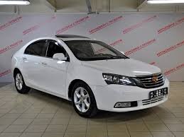 Geely Emgrand EC7 2013 года.