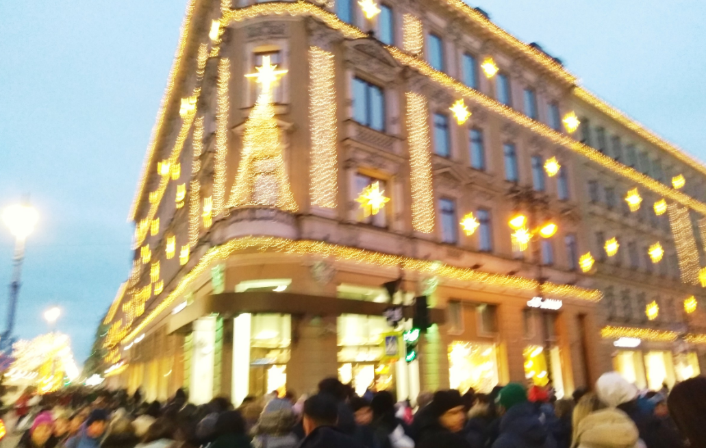 На новогоднем Невском. 